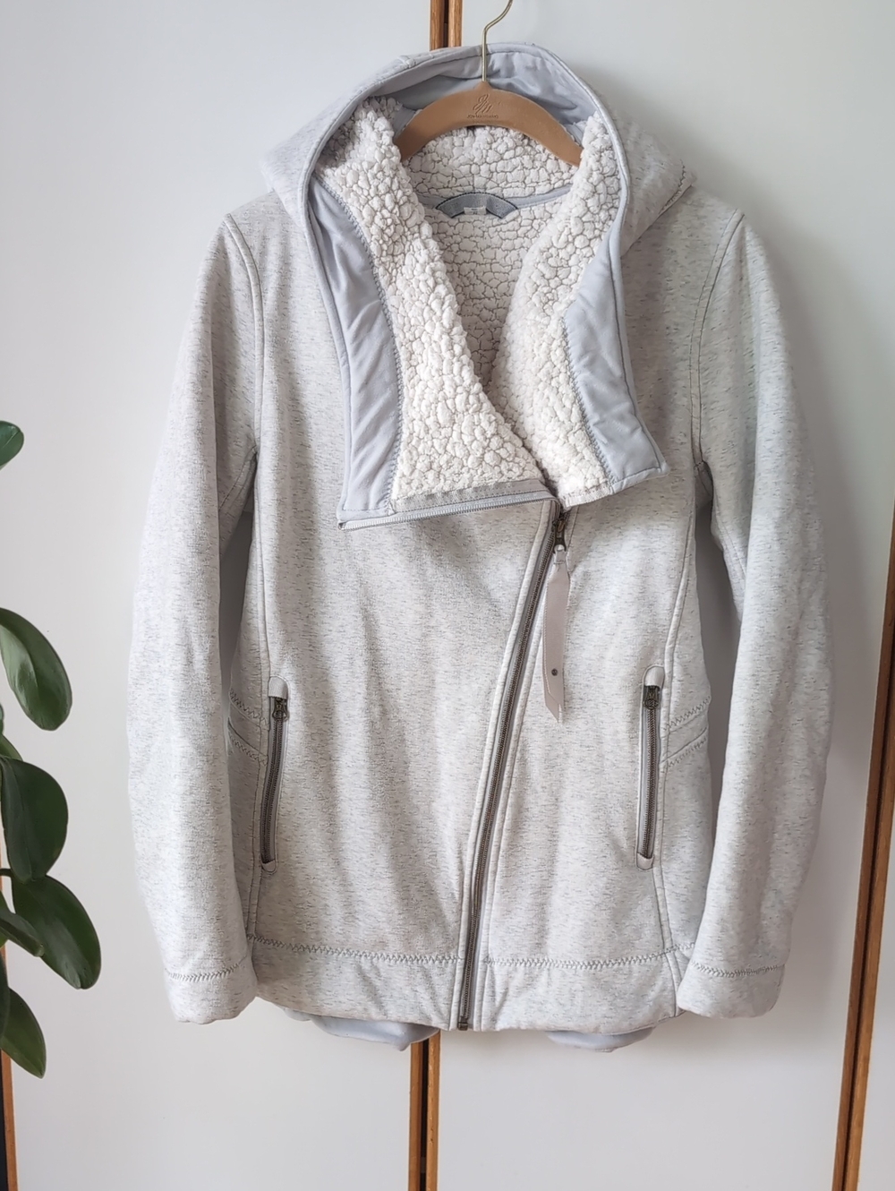 Lululemon Cozy Up Buttercup Sherpa Jacket 4 S